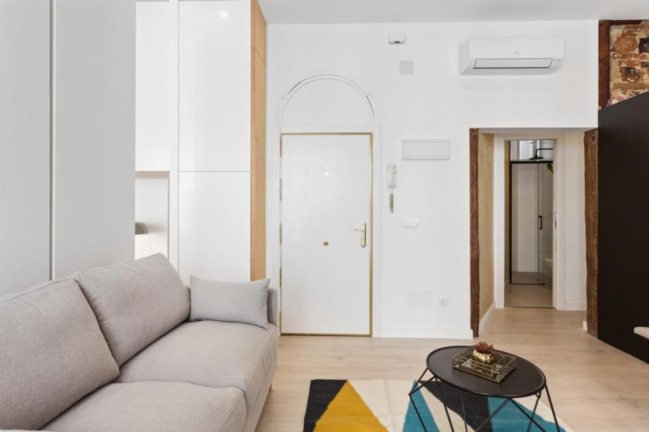 Modern 1 Bedroom Apartment Near Lavapies Madrid Exterior foto