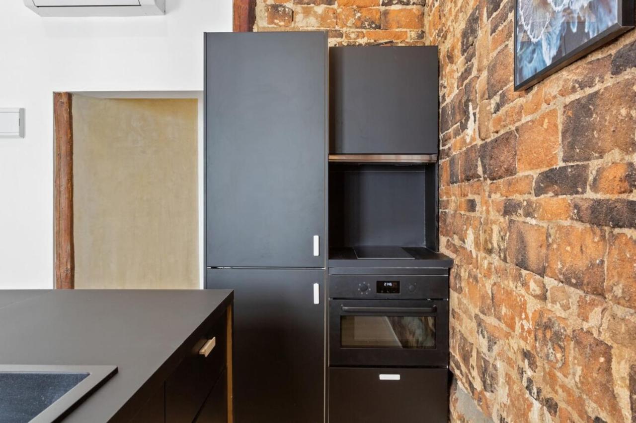 Modern 1 Bedroom Apartment Near Lavapies Madrid Exterior foto